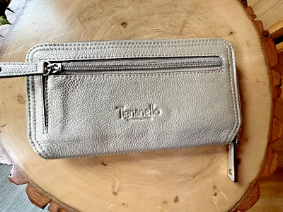 Cartera Tignanello Champagne Cuero Cremallera Alrededor con Bolsillo Frontal con Cremallera Foto 1 de 4