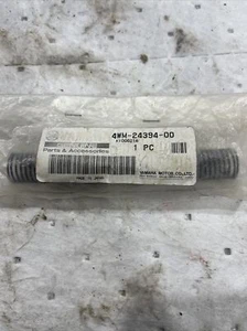 Yamaha 4wm-24394-00-00 spring, for fuel line roadstar motorcycles, discontinued - Picture 1 of 5
