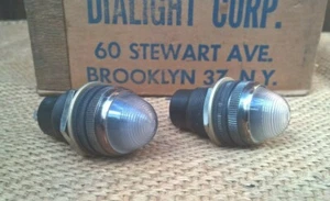 1 x VINTAGE DIALIGHT DIALCO CLEAR BEEHIVE AIRCRAFT PANEL PILOT LIGHT - RAT ROD - Bild 1 von 5