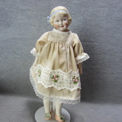 Gebruder Heubach Coqueta Niña Mirando Lateral 10" Muñeca Artista MK Brouse REPRO Foto 1 de 4