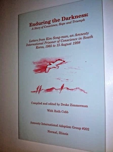 BOOK ENDURING THE DARKNESS PRISONER IN SOUTH KOREA - Picture 1 of 1