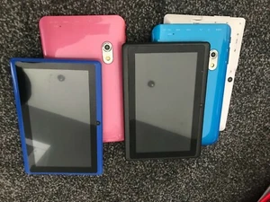 Lot of (5x) 7" Inch Tablets - All Various Defects - Spares or Repair - Picture 1 of 5