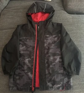 Boy's Rain Jacket Youth Medium -8 - Picture 1 of 8