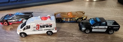 Matchbox / Hot wheels Mixed  LOT - Image 1 of 4