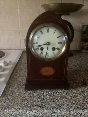 H. A. C. Vintage Chiming Mantle Clock,working - Image 1 of 4