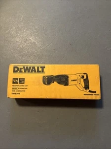 DeWALT - DWE305 - 12 Amp Keyless Variable Speed Corded Reciprocating Saw NEW! - Picture 1 of 3