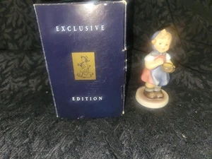 Hummel Goebel "From Me To You" #629 3 1/2" 1992 Porcelain Figurine Club 1995/96 - Picture 1 of 5