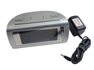 Brookstone 4511 TimeSmart Self Setting Digital Dual Alarm Clock -Used - Picture 1 of 5