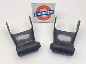 Rear Leaf Spring Shackle Pair For 80-97 Ford F350 F250 Trucks - Foto 1 di 4
