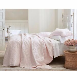 Rachel Ashwell Simply Shabby Chic Full/Queen Pink Quilt With Crochet Lace...