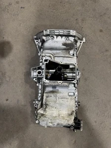 OIL PAN A 278 014 2502 Mercedes W221/W222 S550 CLS550 E63 CLS63 AMG 4Matic - Picture 1 of 3