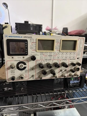 Monitor de servicio de comunicación Motorola R-2200A/unidad de piezas buena pantalla Foto 1 de 3