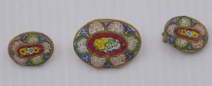 VINTAGE ITALIAN MICRO MOSAIC JEWELRY SET, BROOCH & CLIP ON EARRINGS, FLOWERS - Picture 1 of 4