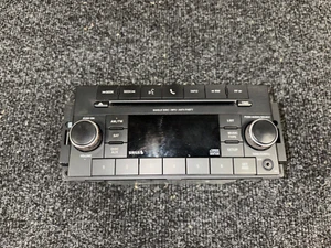 Dodge Dakota RAM Caliber Jeep Wrangler Radio RES CD player Sirius AUX MP3 - Bild 1 von 5