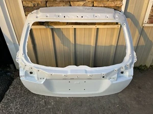 2015 2016 2017 2018 2019 SUBARU LEGACY OUTBACK TRUNK LID HATCH LIFTGATE SHELL - Picture 1 of 6
