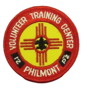 Philmont Scout Ranch Training Center Volunteer Patch RED Bdr (NK588) - Picture 1 of 2