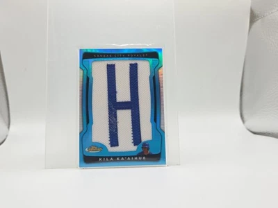 2009 Topps Finest Auto Letter Blue Refractor /25 Kila Ka'aihue (Letter H) Patch - Image 1 of 3