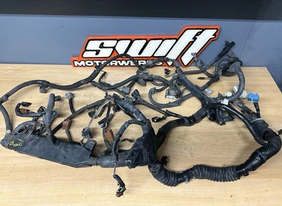 Arnés de cables A/T bahía de motor Lexus IS300 2001 usado 82111-53242 OEM *NOTA* Foto 1 de 4