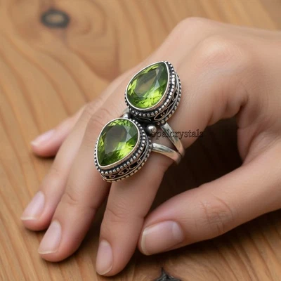 925 Sterling Silver Peridot Gemstone Beautiful Handmade Woman Gift Ring - Image 1 of 3