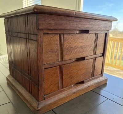 "Antigua caja de madera de roble gabinete con 2 cajones 15,5"" X 12,25""" Foto 1 de 4