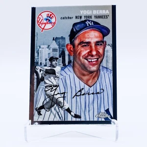2023 Topps Chrome Platinum Anniversary Yogi Berra City Variation #54CV-37 - Picture 1 of 2