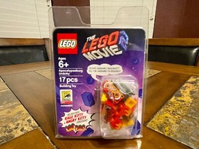 LEGO APOCALYPSEBURG RAGE UNIKITTY THE LEGO MOVIE MINI FIGURE 2018 SDCC RARE!