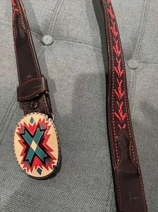 1990 Siskiyou Aztec South Western Pewter Buckle Red Black Torel Leather Belt 40 - Picture 1 of 9