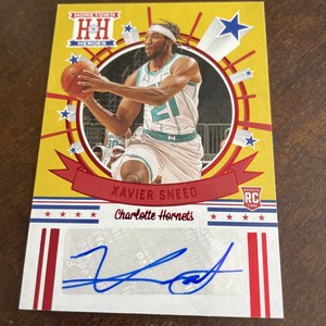 2020-21 Panini Chronicles - Hometown Heroes Rookie Auto Red #HH-XSN Xavier Sneed