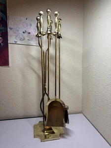Vintage Elegant Ornate Shiny Brass Fireplace Tool Set - 4 Piece + Stand Used - Picture 1 of 15
