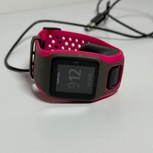 Orologio da corsa multisport TomTom 8RS00 rosa e grigio con caricatore - Foto 1 di 6