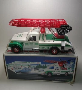 Vintage 1994 Hess Rescue Truck New In Open Box, Needs Batteries - Picture 1 of 11