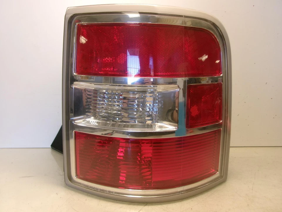 Luz trasera incandescente exterior Ford Flex Passenger Rh 2017 2018 2019 OEM  Foto 1 de 4