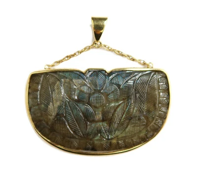 Collar colgante floral tallado en labrodita natural de oro amarillo de 14k GIA Foto 1 de 4