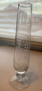 Vintage Crystal Glass 9" Flower Bud Vase Footed Etched Floral  - Picture 1 of 8