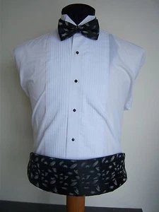 Black and White Formal Cummerbund & Bow tie set -  men's one size fits most - Picture 1 of 3