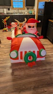 6' Gemmy Airblown Christmas Santa & Reindeer In Roadster Car Lighted inflatable - Picture 1 of 10