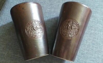 2 Steingut Weinbecher Ritter, Mittelalter - Bild 1 von 4