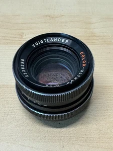 Voigtlander Color Ultron 1.8/50mm f/1.8 50mm mount Rollei QBM 6 Blades (AJ74) - Foto 1 di 3