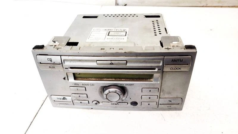 6M2T18C815AF Kassettenradio Autoradio 6M2T-18C815-AF  E1110R02353 DE1960625-06 - Bild 1 von 4