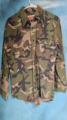 Vintage Winchester Mens M Camo Duck Embroidered Long Sleeve Shirt Button Up - Image 1 of 4