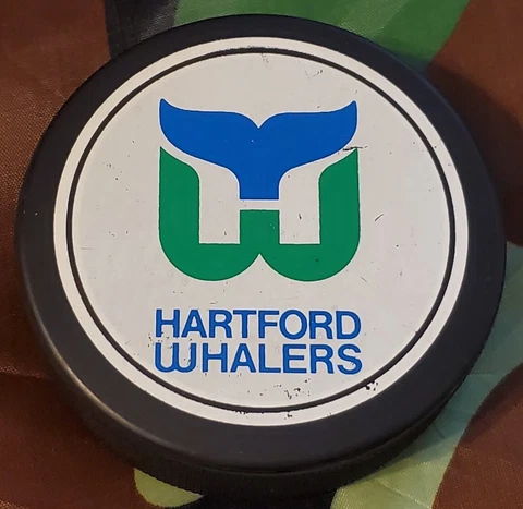 HARTFORD WHALERS VINTAGE GENERAL TIRE MFG. OFFICIAL HOCKEY PUCK MADE IN 🇨🇦 Cover