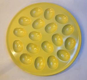 Vintage Devil Egg Tray Yellow Melamine 13.25 Inch Round 18ct Egg Platter Tray  - Picture 1 of 3