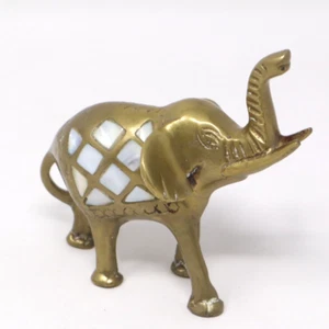 Estatuilla de elefante de latón macizo vintage con incrustaciones de madreperla hecha en la India - Imagen 1 de 13
