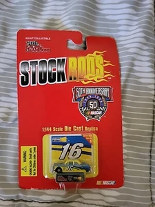 Auto n. 16 Racing Champions 1:144 pressofuso 50° anniversario B2 - Foto 1 di 3