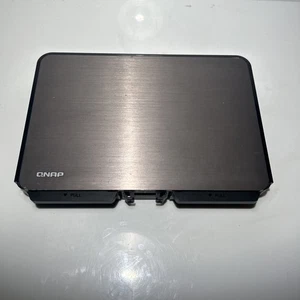 QNAP HS-210 Silent NAS Network Attached Storage - USATO FUNZIONANTE - Foto 1 di 7