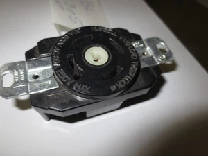 45305 Hubbell Receptacle Variload 30A 600V, 30A 250V - Picture 1 of 4