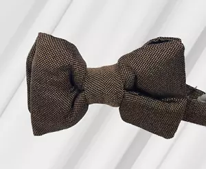 NWT Tom Ford Woven Brown Grid Adjustable Pre-Tied Bow Tie Made in ITALY - Picture 1 of 4