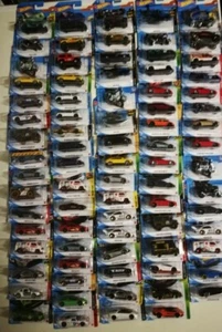 50 X HOT WHEELS: MISTERY PACK ANNO 2020 2021 2022 2023 2024 BLISTERATO - Foto 1 di 10