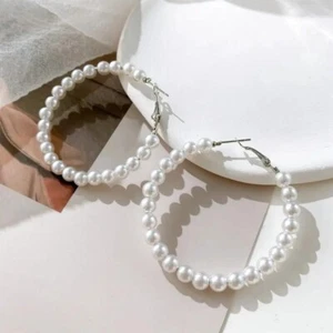 Fashion Women's White Imitation Pearl Hoop Earrings Accessories Gift New Silvery - Picture 1 of 3