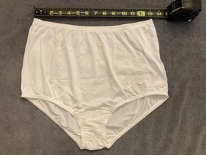 Vintage (Retired) Vanity Fair 100% Nylon UNISEX Brief Panties, Size: 7, NWOT - Picture 1 of 5